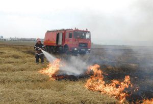 ISU ARGEȘ: Măsuri de prevenire a incendiilor în perioada de recoltare a cerealelor